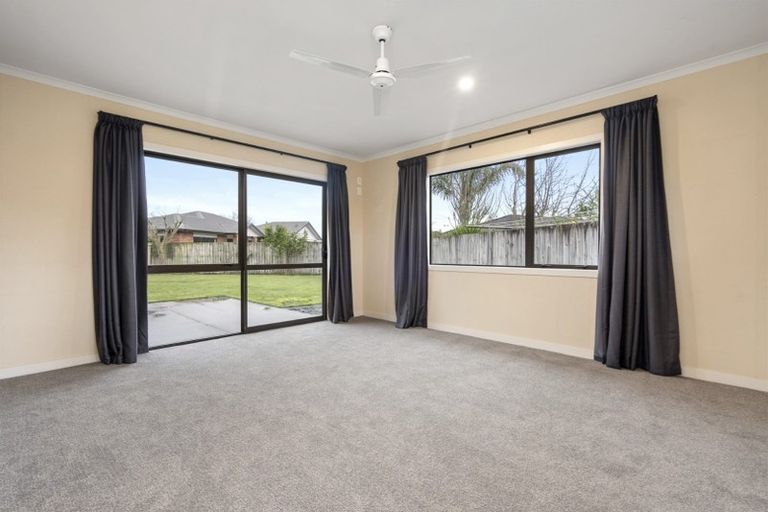 Photo of property in 15 Cranmer Close, Rototuna North, Hamilton, 3210