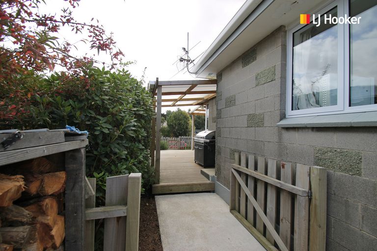 Photo of property in 11 Westland Street, Green Island, Dunedin, 9018