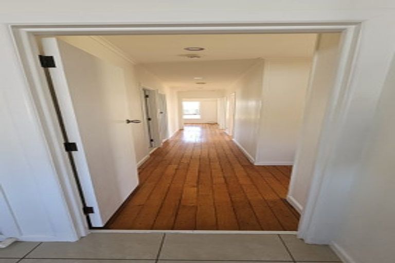 Photo of property in 9 Plymouth Place, Papatoetoe, Auckland, 2025
