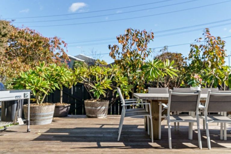 Photo of property in 45 Western Road, Bellevue, Tauranga, 3110