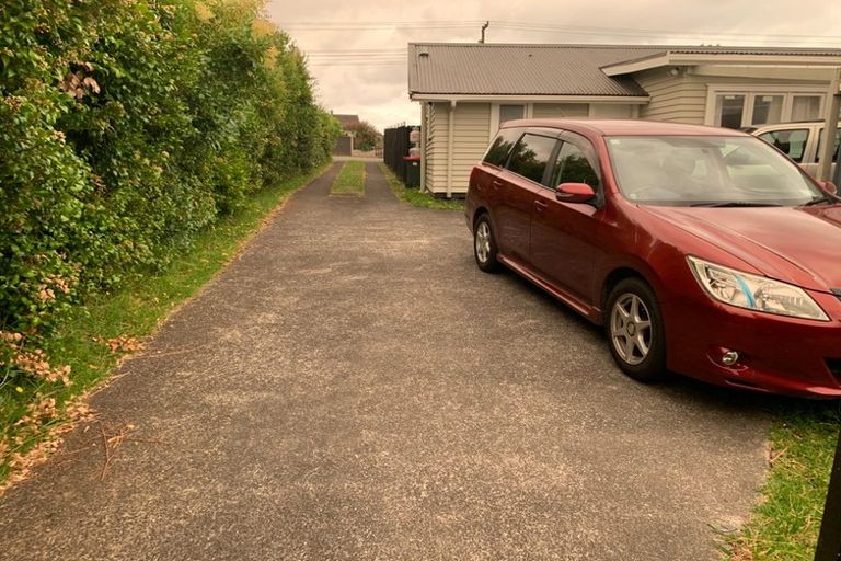 Photo of property in 42a Titirangi Road, New Lynn, Auckland, 0600