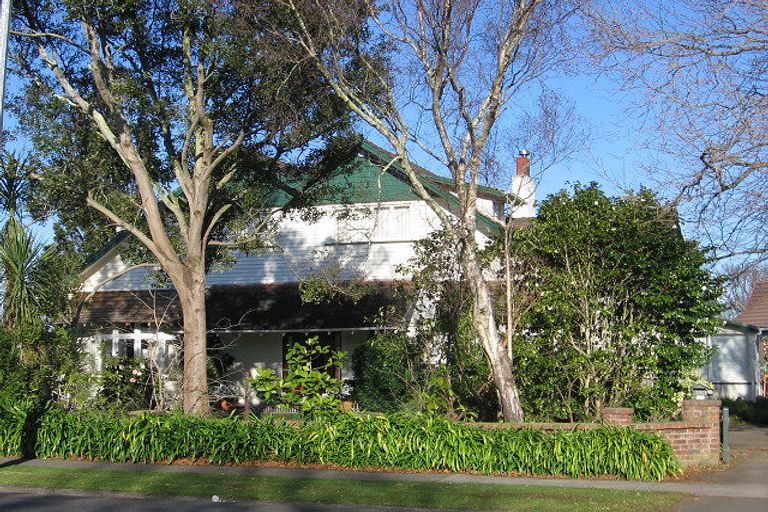 Photo of property in 380 Albert Street, Hokowhitu, Palmerston North, 4410