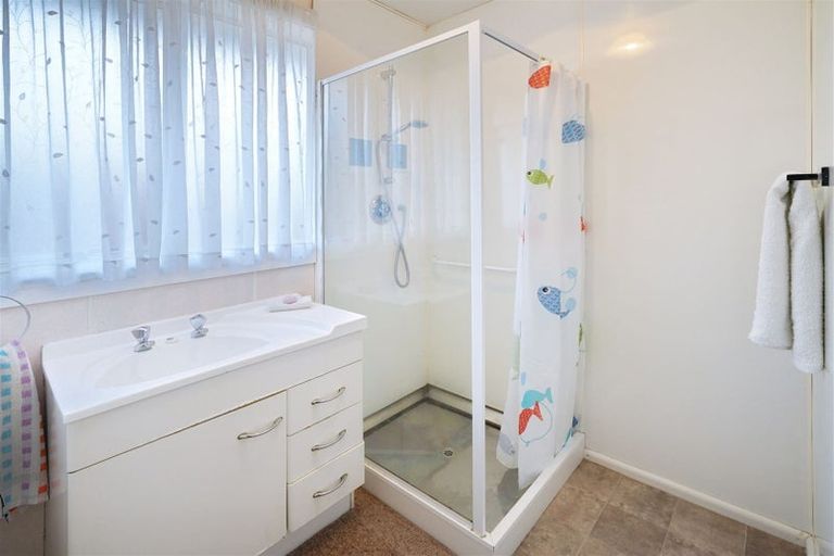 Photo of property in 12 Whitefield Street, Kaiapoi, 7630