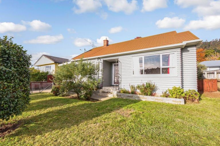 Photo of property in 1/103 Tipahi Street, Nelson South, Nelson, 7010