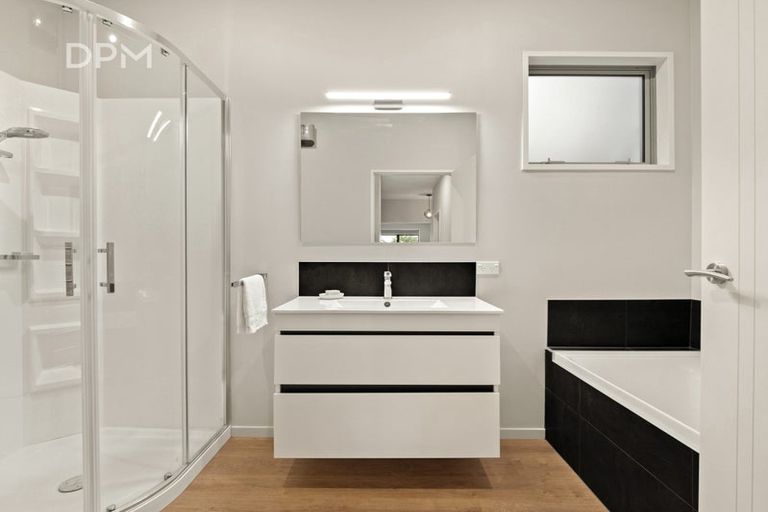 Photo of property in 1 Falcon Street, Roslyn, Dunedin, 9010