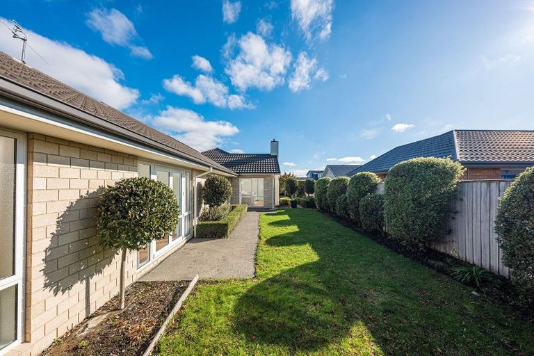 Photo of property in 57 Westpark Drive, Burnside, Christchurch, 8053