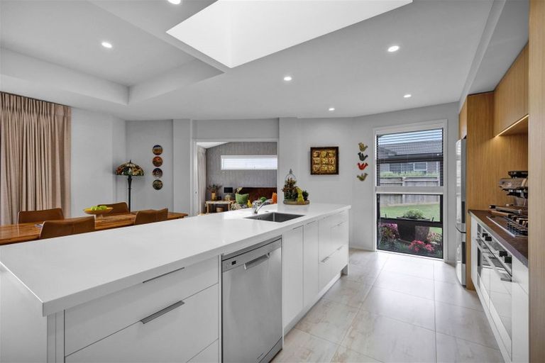 Photo of property in 5 Ashwood Lane, Bell Block, New Plymouth, 4312