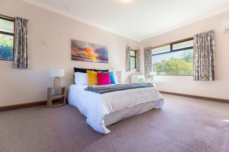 Photo of property in 5 Terrace Road, Reikorangi, Waikanae, 5391
