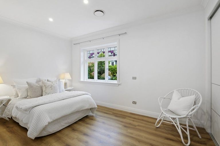 Photo of property in 140 Weston Road, St Albans, Christchurch, 8052