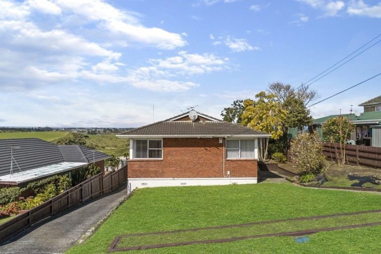 Photo of property in 27 Prangley Avenue, Mangere, Auckland, 2022