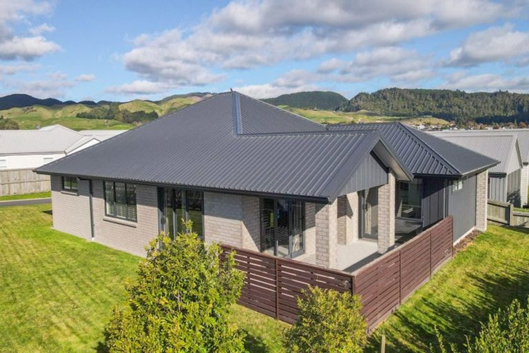 Photo of property in 1 Kohekohe Drive, Owhata, Rotorua, 3010