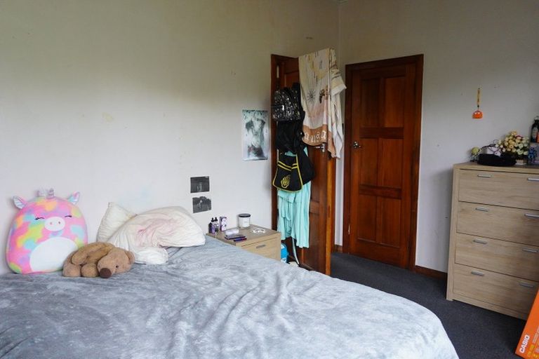 Photo of property in 24 Riemenschneider Street, Manaia, 4612