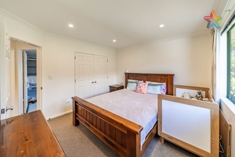 Photo of property in 36 Mary Huse Grove, Manor Park, Lower Hutt, 5019