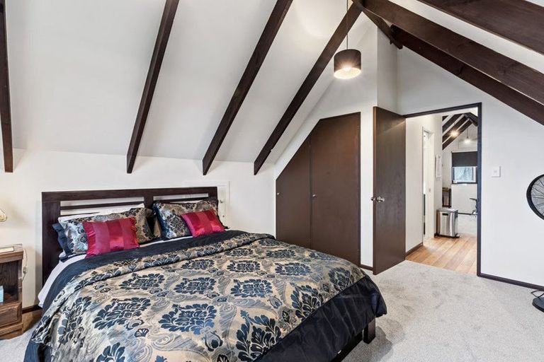 Photo of property in 8 Payling Lane, Mairehau, Christchurch, 8052