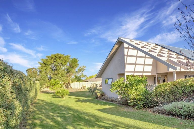 Photo of property in 28 Kibblewhite Road, Masterton, 5810