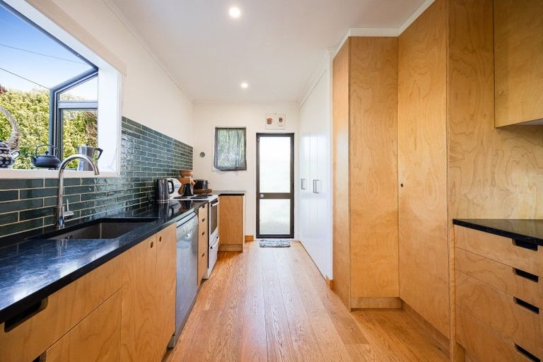 Photo of property in 44 Mcintyre Road, Mangere Bridge, Auckland, 2022