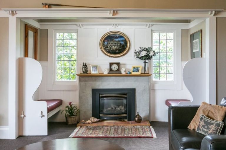 Photo of property in 13 Bay View Road, Bluff Hill, Napier, 4110