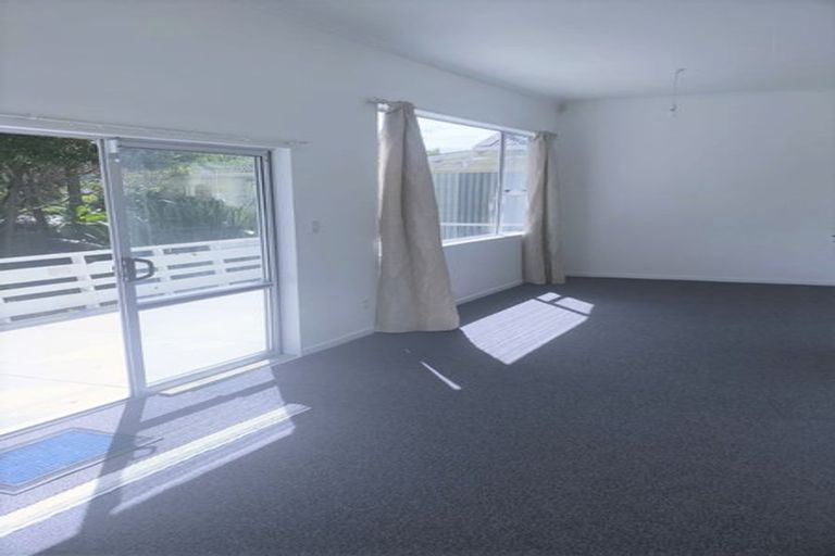 Photo of property in 82 Onepu Road, Kilbirnie, Wellington, 6022