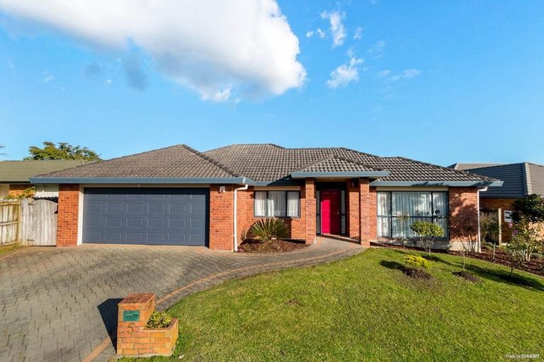Photo of property in 5 Cellbridge Place, East Tamaki, Auckland, 2016