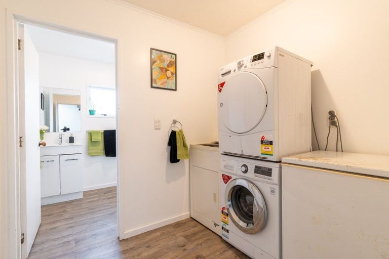 Photo of property in 400 Kaikorai Valley Road, Bradford, Dunedin, 9011