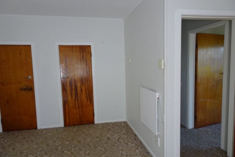 Photo of property in 1 Mace Street, Island Bay, Wellington, 6023