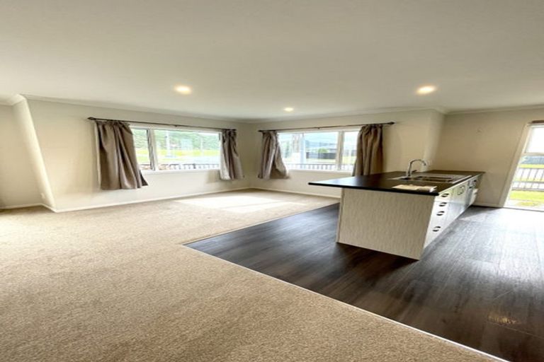 Photo of property in 1359 High Street, Taita, Lower Hutt, 5011