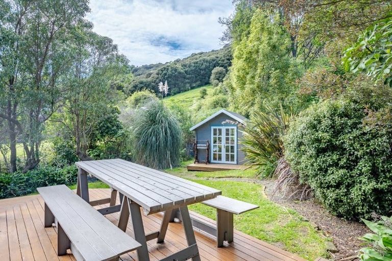Photo of property in 592 Le Bons Bay Road, Le Bons Bay, Akaroa, 7583