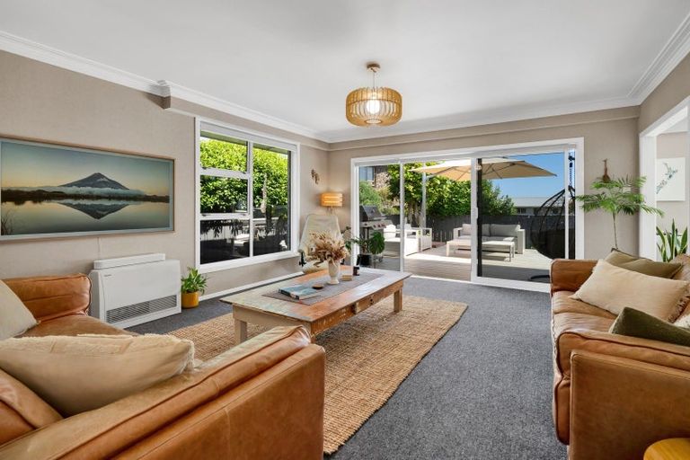 Photo of property in 64 Nevada Drive, Merrilands, New Plymouth, 4312