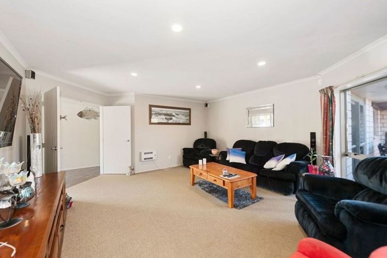 Photo of property in 25 Cherie Close, Rototuna, Hamilton, 3210