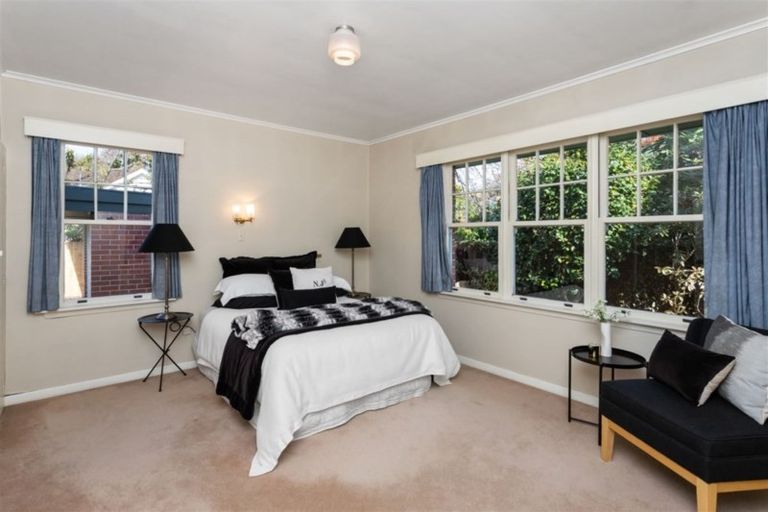 Photo of property in 184a Fendalton Road, Fendalton, Christchurch, 8052