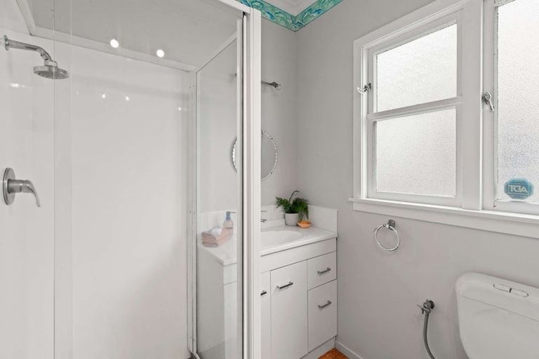 Photo of property in 31 Florence Avenue, Palmerston North, 4414