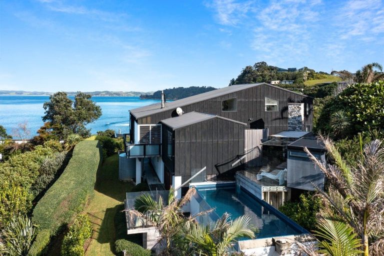 Photo of property in 15c Wonderview Road, Leigh, 0985