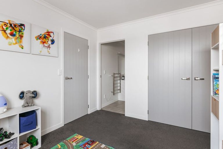 Photo of property in Waterview Estate, 5/4 Greystone Place, Omokoroa, 3114