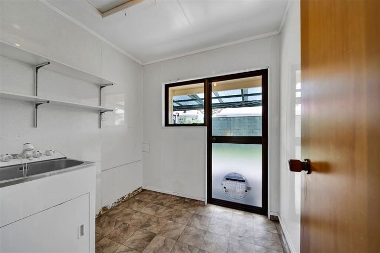 Photo of property in 98 Mangati Road, Bell Block, New Plymouth, 4312