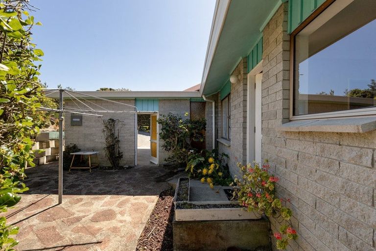 Photo of property in 53 Coppelia Avenue, Omokoroa, 3114