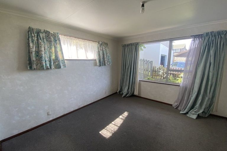Photo of property in 11 Strode Street, Halfway Bush, Dunedin, 9010