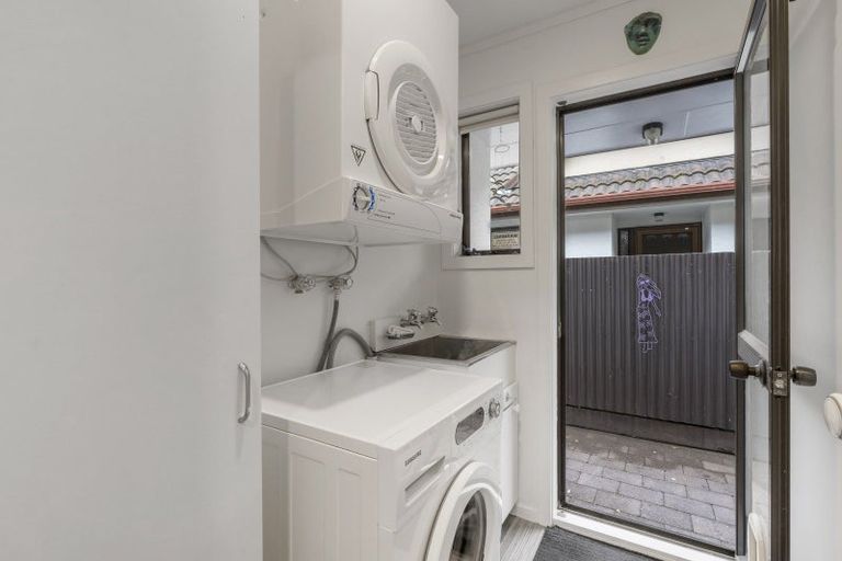 Photo of property in 4/130 Te Heuheu Street, Taupo, 3330
