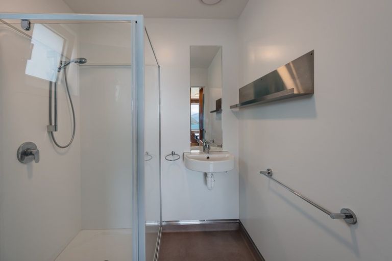 Photo of property in 9 Cameron Place, Fernhill, Queenstown, 9300