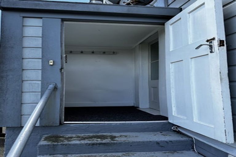 Photo of property in 49 Sydney Street, Petone, Lower Hutt, 5012