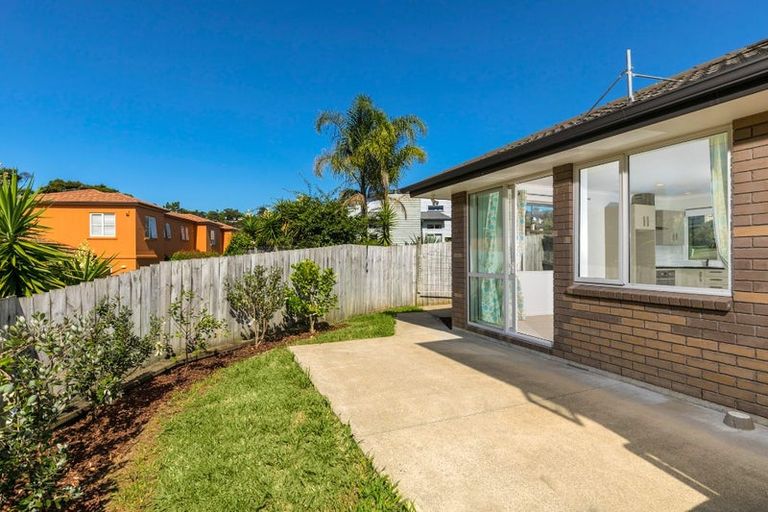 Photo of property in 35 Aberley Road, Schnapper Rock, Auckland, 0632