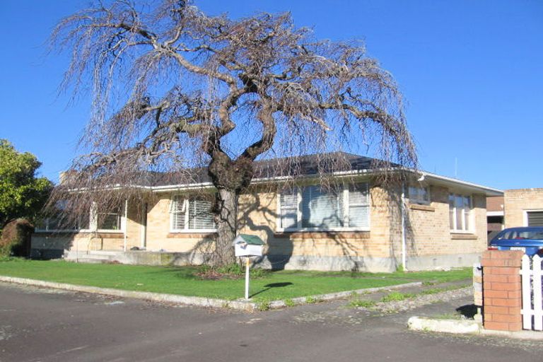 Photo of property in 50 Albert Street, Palmerston North, 4414