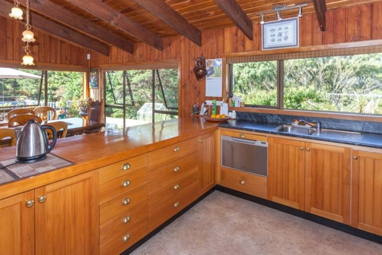 Photo of property in 285 Preeces Point Road, Preece Point, Coromandel, 3506