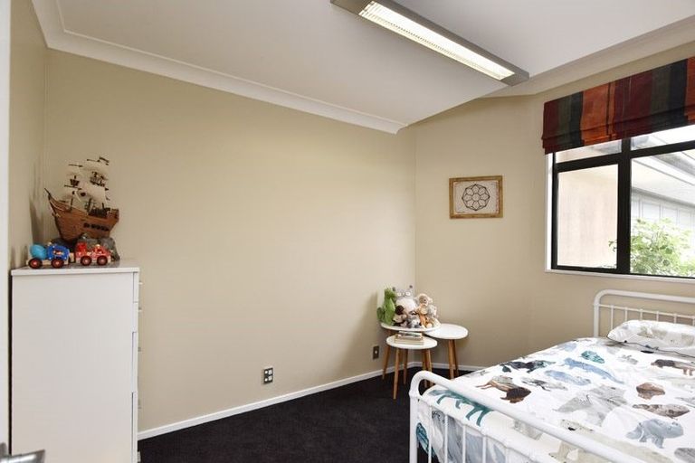 Photo of property in 11 Fishermans Rest, Waimairi Beach, Christchurch, 8083