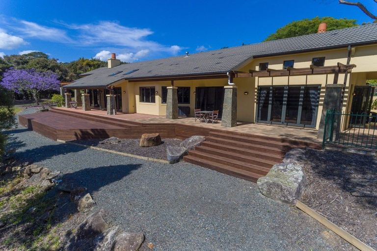 Photo of property in 40 Berghan Road, Coopers Beach, 0420