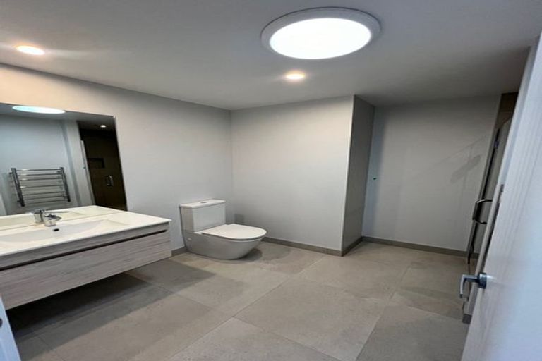 Photo of property in 6 Atutahi Lane, Papamoa Beach, Papamoa, 3118