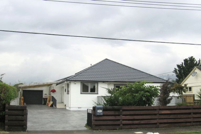 Photo of property in 11 Mccurdy Street, Elderslea, Upper Hutt, 5018