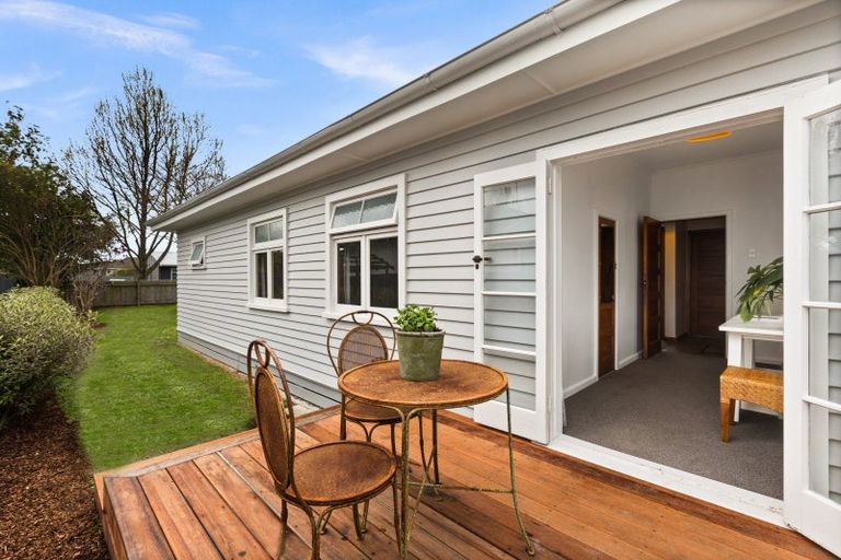 Photo of property in 901 Clive Street, Akina, Hastings, 4122