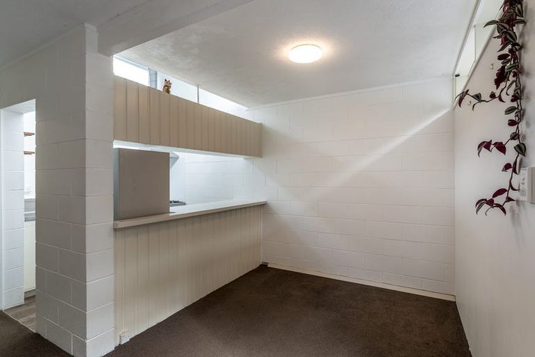 Photo of property in 7/18 Commodore Drive, Lynfield, Auckland, 1042