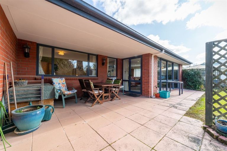 Photo of property in 33 Mckenzie Street, Geraldine, 7930