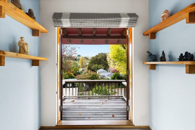 Photo of property in 26 Toop Street, Havelock North, 4130